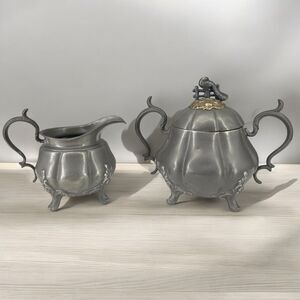 Antique Shaw Fisher Pewter Sugar Bowl and Creamer Set Footed Bird on the Lid‎